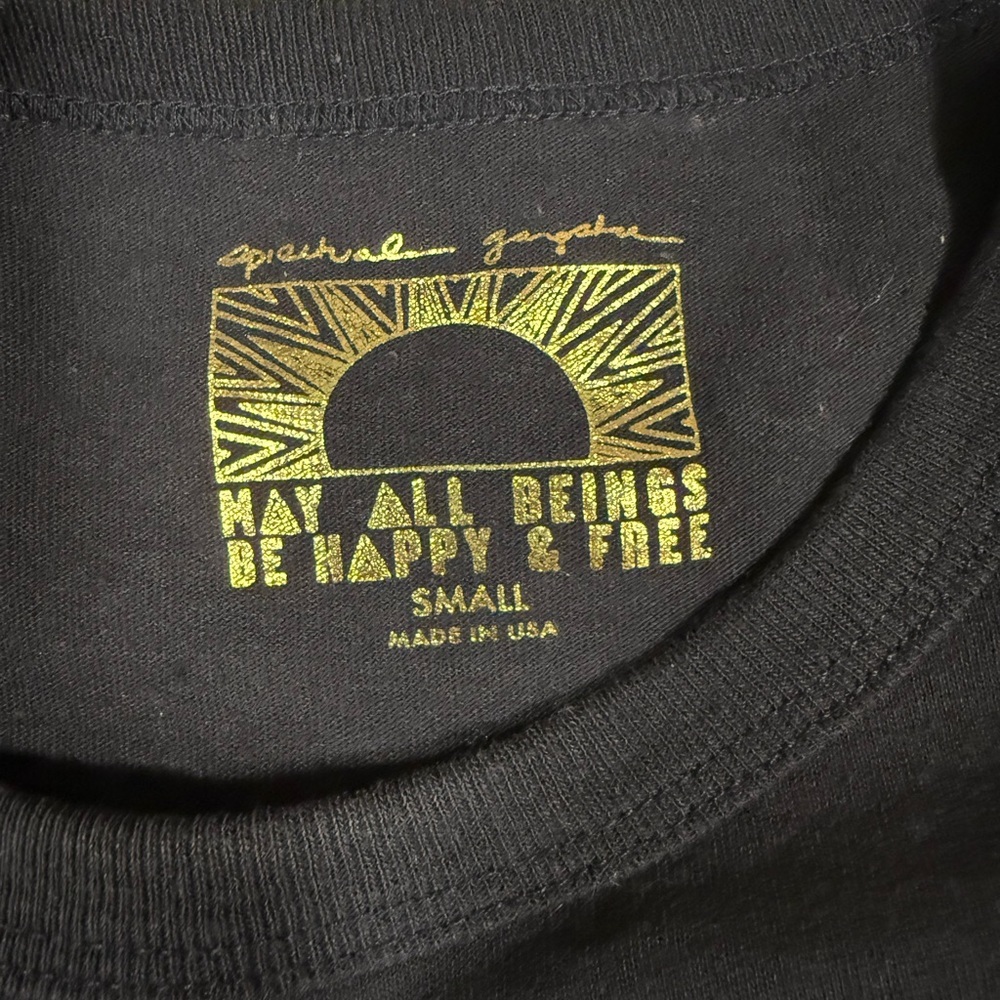 Spiritual Gangster Black Cropped Long Sleeve Graphic Tee - Picture 6 of 6